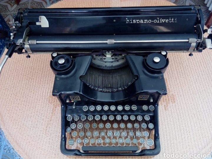 Antig&uuml;edades: M&aacute;quina de escribir Olivetti M40 - Foto 1