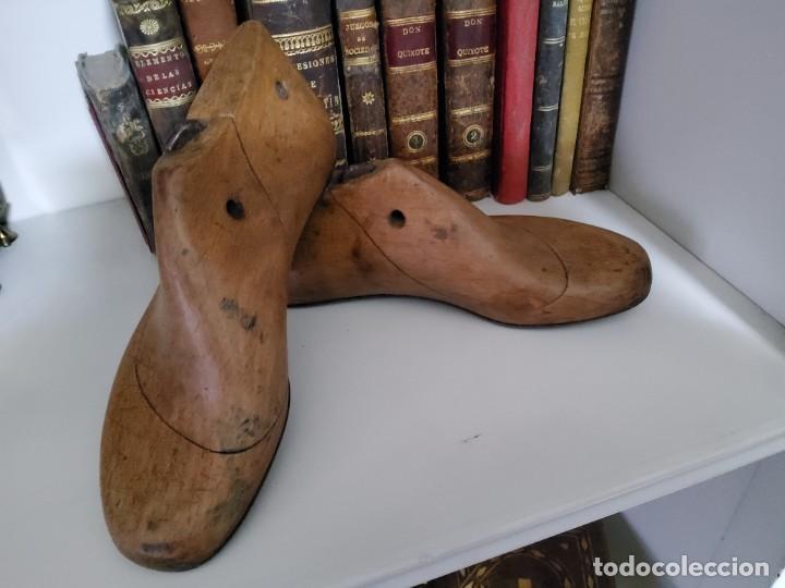Antig&uuml;edades: ANTIGUO PAR DE HORMAS DE MADERA Y HIERRO DEL NUM. 32 - Foto 6