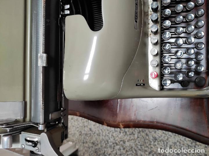 Antig&uuml;edades: m&aacute;quina de escribir - Foto 9