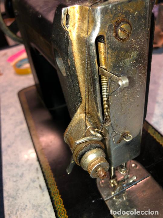 Antig&uuml;edades: Maquina de Coser Wertheim - Foto 6