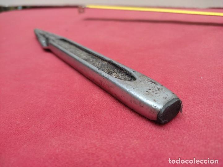 Antig&uuml;edades: Cu&ntilde;a acesa - Chrome vanadium - Foto 7