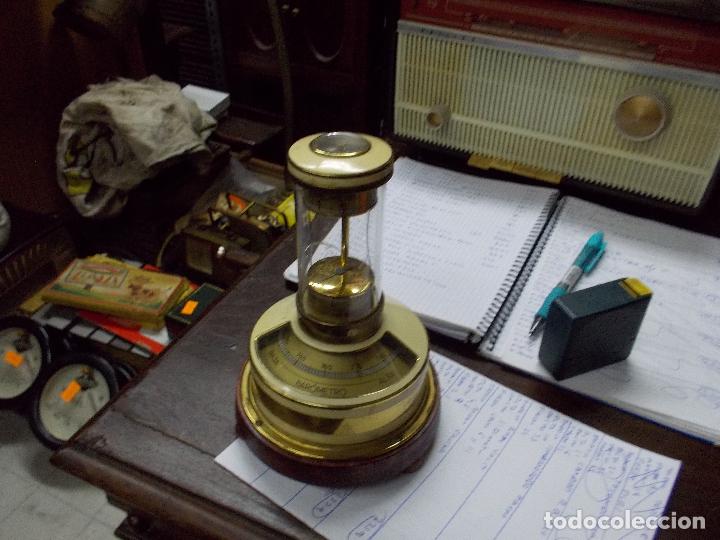 Antig&uuml;edades: columna meteorologica - Foto 2