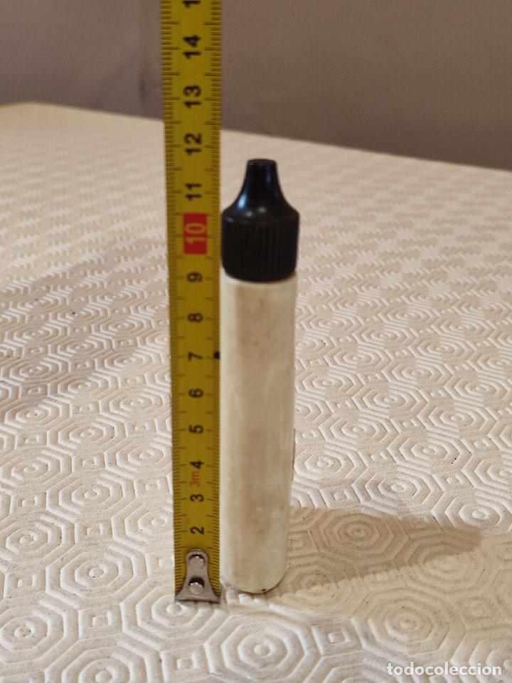 Antig&uuml;edades: ACEITERA DE PLASTICO ALFA PARA MAQUINAS DE COSER. - Foto 4