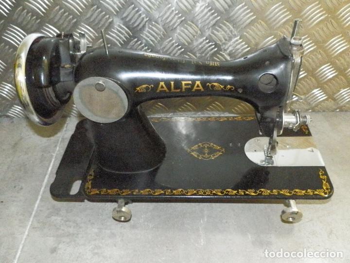 máquina de coser alfa - Acquista Altre macchine da cucire antiche su  todocoleccion