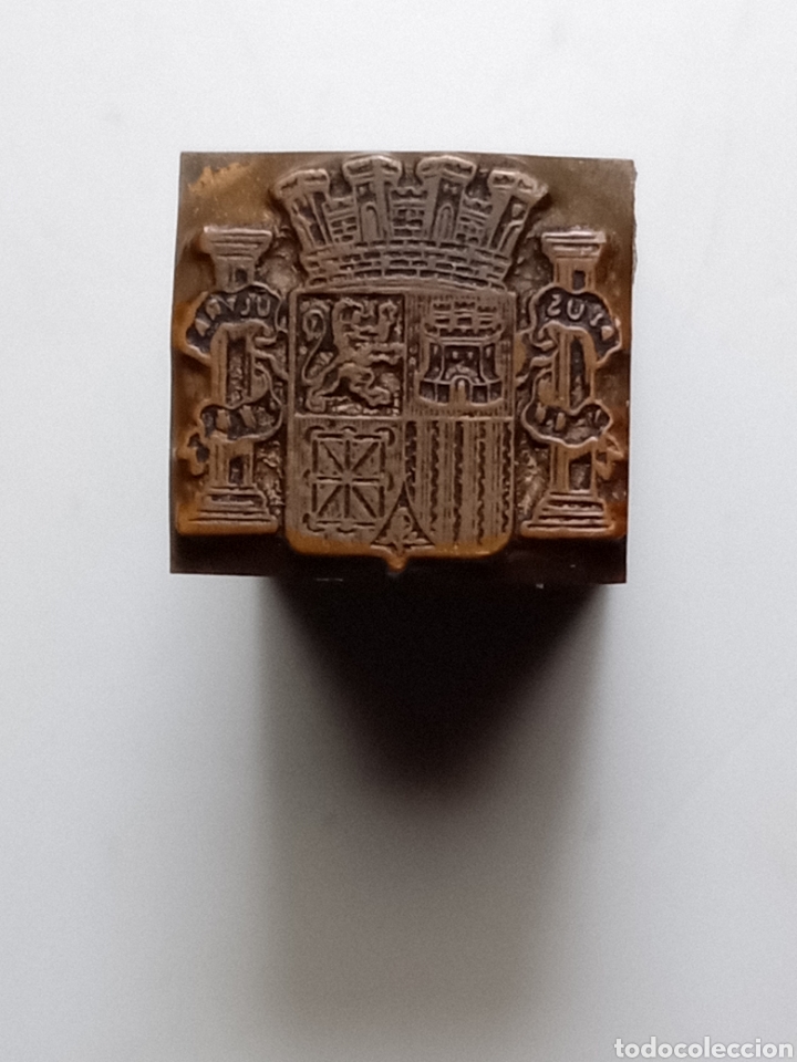 Antig&uuml;edades: Tipograf&iacute;a Escudo de Espa&ntilde;a - Foto 2