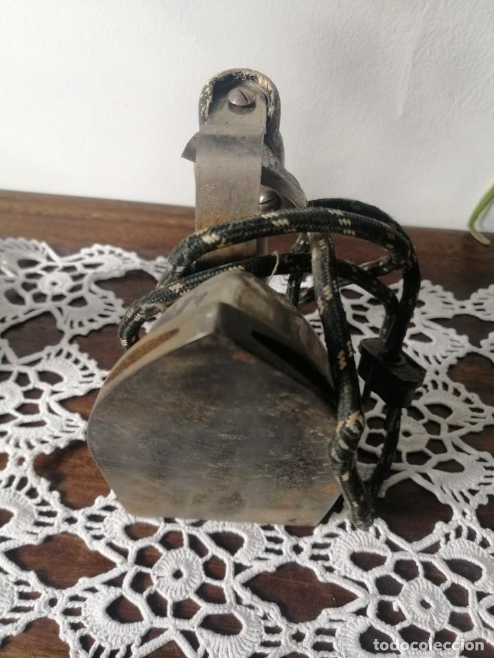 Antig&uuml;edades: ANTIGUA PLANCHA EL&Eacute;CTRICA.- - Foto 2