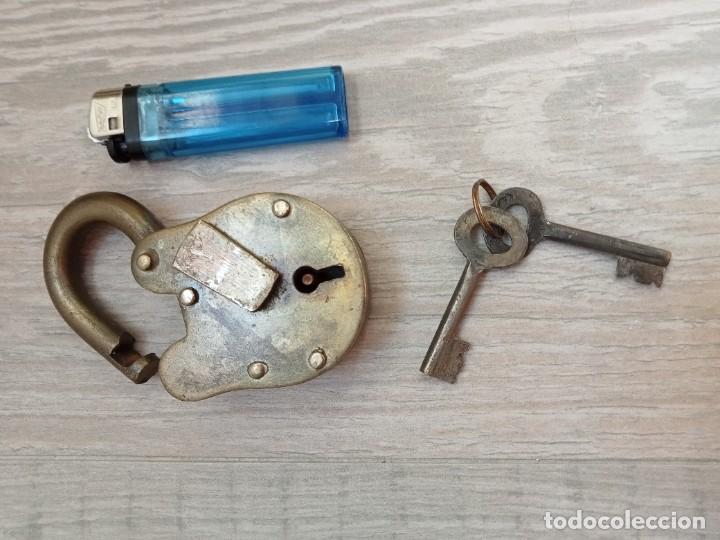 Antig&uuml;edades: Candado estilo antiguo hierro. - Foto 4