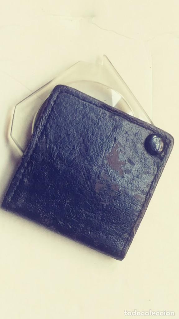 Antig&uuml;edades: lupa de bolsillo con funda - Foto 3