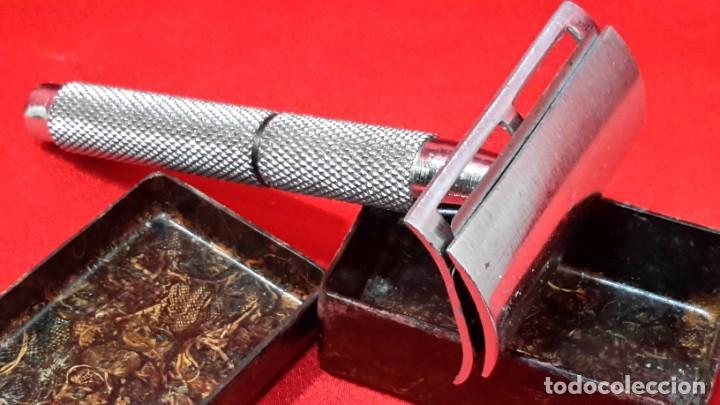 Antig&uuml;edades: ESTUCHE DE BAQUELITA CON CUCHILLA DE AFEITAR. - Foto 5