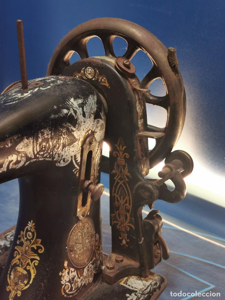 Antig&uuml;edades: M&aacute;quina de coser K&ouml;hler. - Foto 7