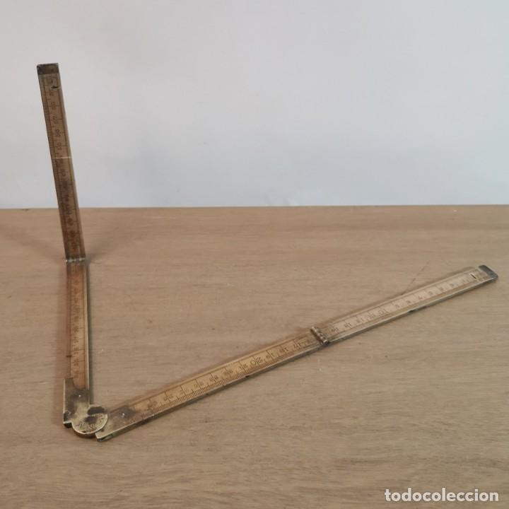 Antig&uuml;edades: Antiguo Metro de Madera y Metal - Foto 1