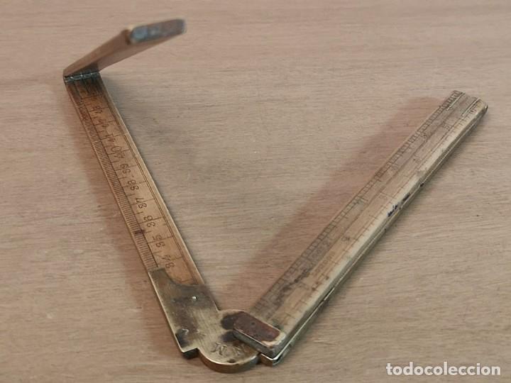 Antig&uuml;edades: Antiguo Metro de Madera y Metal - Foto 4