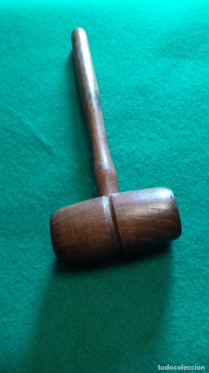 Antig&uuml;edades: DOS PEQUE&Ntilde;AS MAZAS DE MADERA - Foto 3