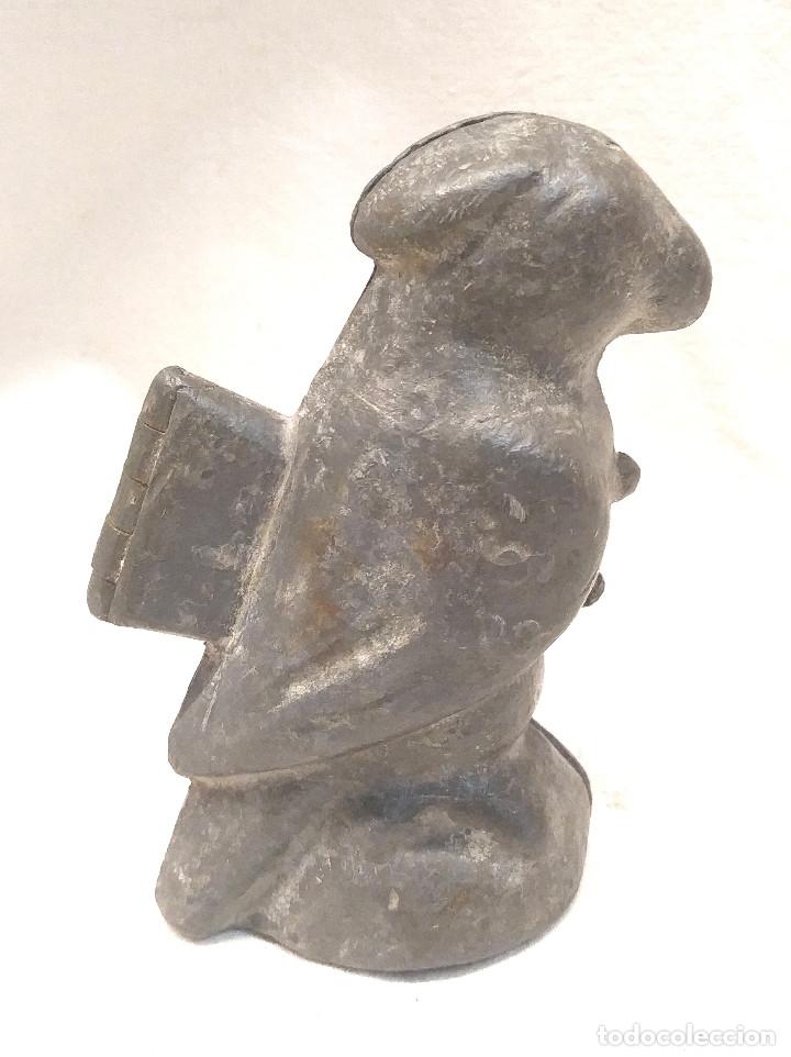 Antig&uuml;edades: Cacatua Troquel Molde Matriz. Med. 10 cm - Foto 4
