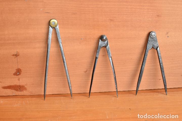 Antig&uuml;edades: 3 COMPASES DE PEDRERO, ESCULTOR.. DE 19 A 15 CM - Foto 3