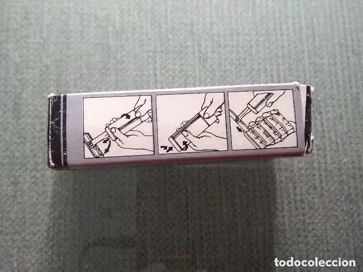 Antig&uuml;edades: MAQUINILLA DE AFEITAR FLEXIBLE Y RECTRACTIL- MAGIC RAZOR - Foto 2
