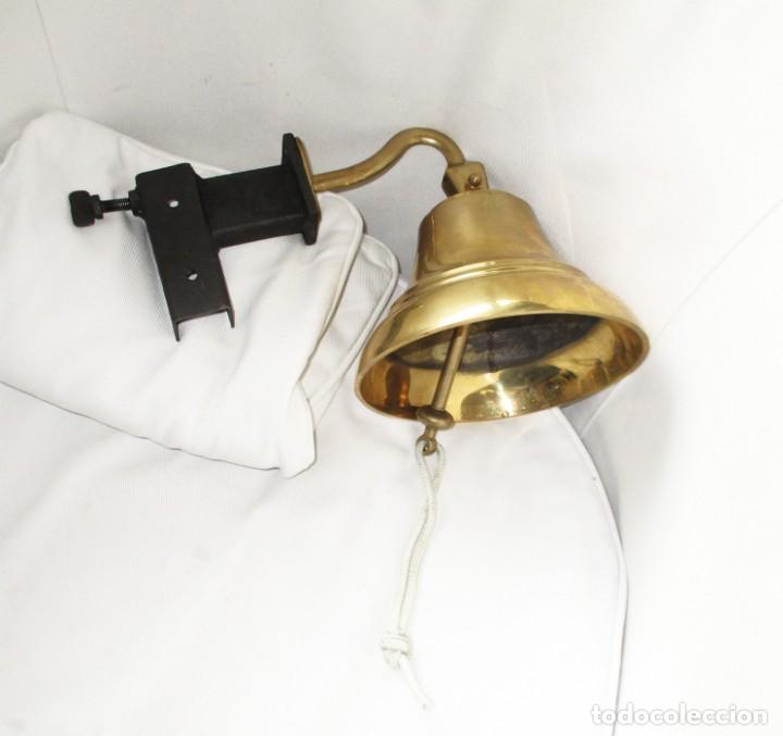 Antig&uuml;edades: CAMPANA DE BARCO CON SOPORTE. - Foto 1