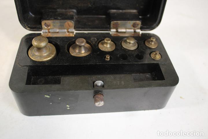 Antig&uuml;edades: juego con 7 pesas ponderales de bronce - Foto 6