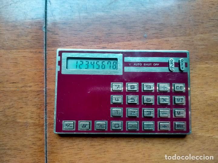 Antig&uuml;edades: Calculadora extrafina. Funcionando. Made in Taiwan - Foto 1