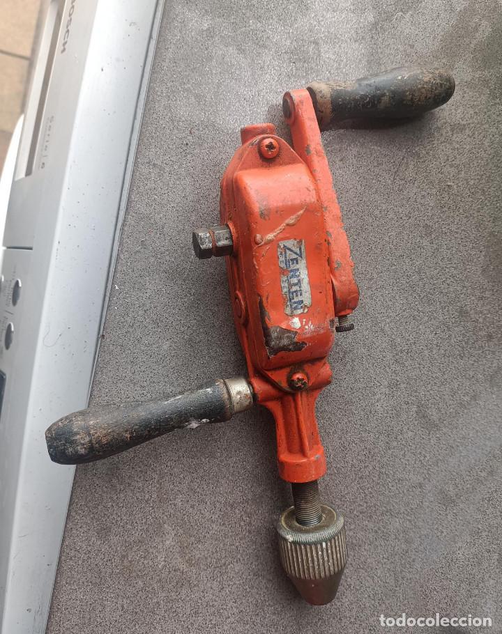 Antig&uuml;edades: herramienta taladro manual - Foto 1