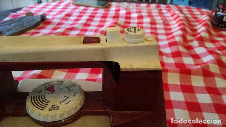 Antig&uuml;edades: PLANCHA ELECTRICA SOLAC MODELO 755 E / G CAZ604 - Foto 4