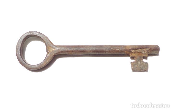 Antig&uuml;edades: LLAVE DE FORJA. COLECCI&Oacute;N.- 15,5 CM DE LARGO - Foto 3