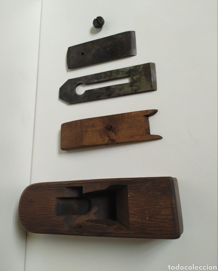Antig&uuml;edades: Cepillo carpintero - Foto 2