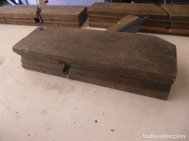 Antig&uuml;edades: ANTIGUO CEPILLO DE MOLDURA , CARPINTERO , RARO , VER - Foto 1