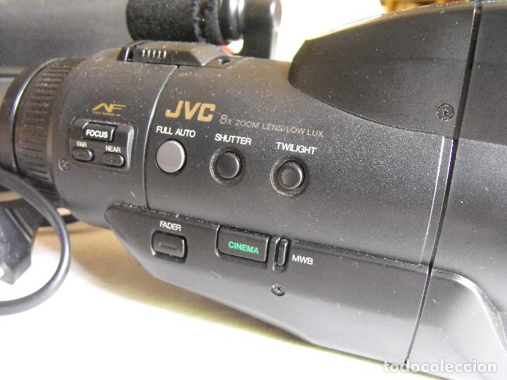 Antig&uuml;edades: Videocamara CompactVHS JVC GR-M3. - Foto 5