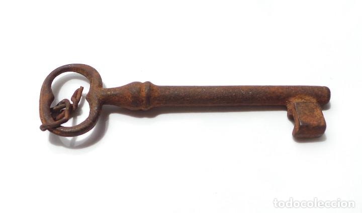 Antig&uuml;edades: LLAVE DE COLECCI&Oacute;N.- 11,5 CM DE LARGO - Foto 2