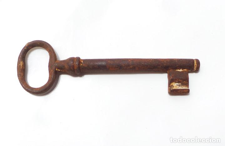Antig&uuml;edades: LLAVE DE COLECCI&Oacute;N.- 12,5 CM DE LARGO - Foto 1