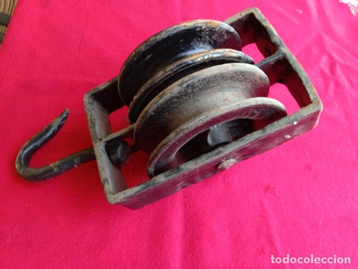 Antig&uuml;edades: Garrucha polea de hierro - Foto 2