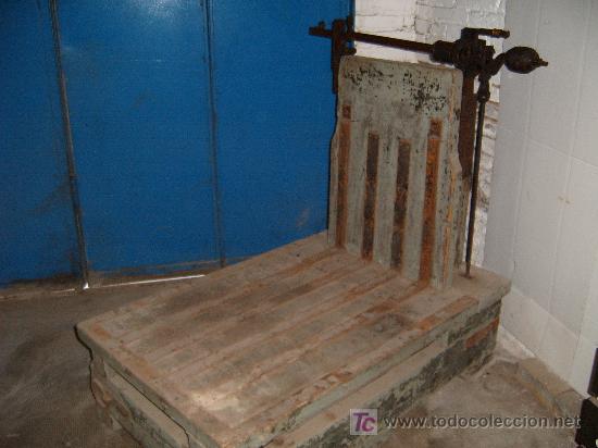 Antig&uuml;edades: ANTIGUA BASCULA DE ALMACEN - ENVIO GRATIS A CATALU&Ntilde;A - Foto 1
