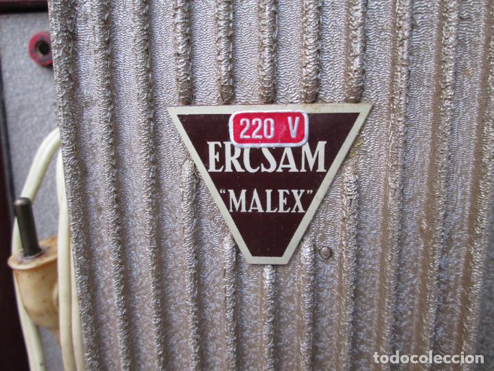 Antig&uuml;edades: Antiguo proyector de cine ERCSAM MALEX, de 8 mm. - Foto 7