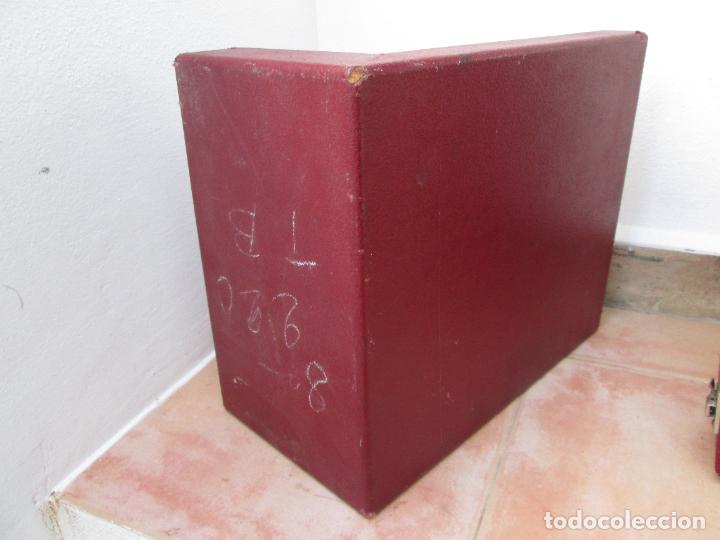 Antig&uuml;edades: Antiguo proyector de cine ERCSAM MALEX, de 8 mm. - Foto 12