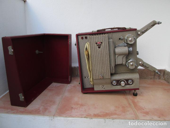 Antig&uuml;edades: Antiguo proyector de cine ERCSAM MALEX, de 8 mm. - Foto 1