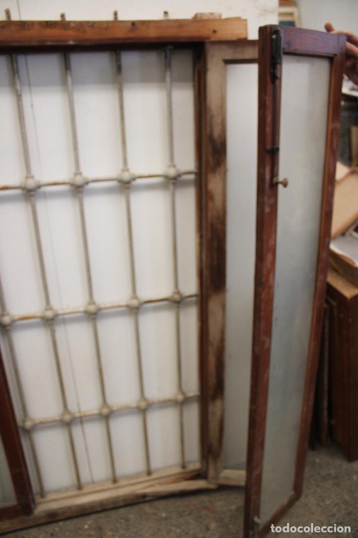 Antig&uuml;edades: antigua ventana con reja - Foto 9