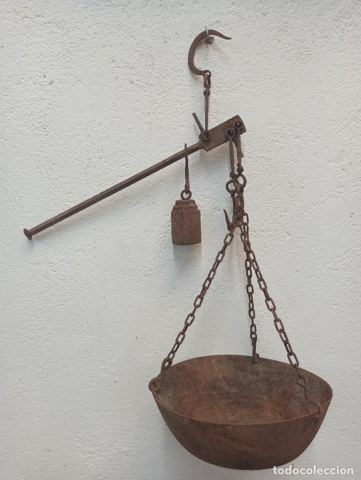 Antig&uuml;edades: Antigua b&aacute;scula romana completa. CG4 - Foto 1