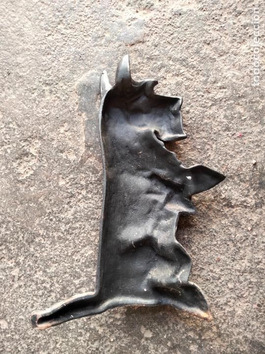 Antig&uuml;edades: Perro en hierro fundido - Foto 2
