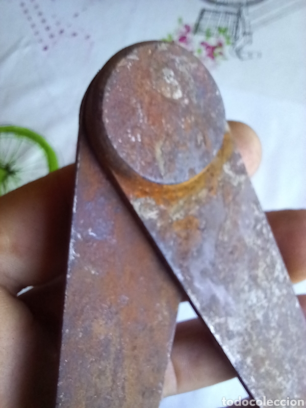 Antig&uuml;edades: ANTIGUO COMPAS ,HERRERO ? - Foto 8