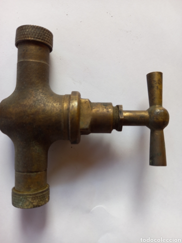 Antig&uuml;edades: LLAVE DE PASO DE BRONCE O LATON CON TAPONES - Foto 4