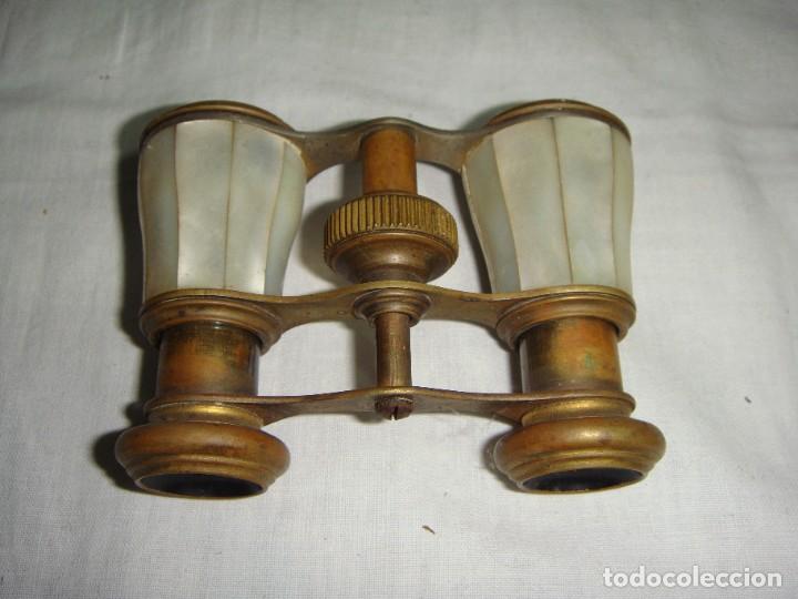 Antig&uuml;edades: Binoculares o Prism&aacute;ticos de Teatro. N&aacute;car y bronce. - Foto 1
