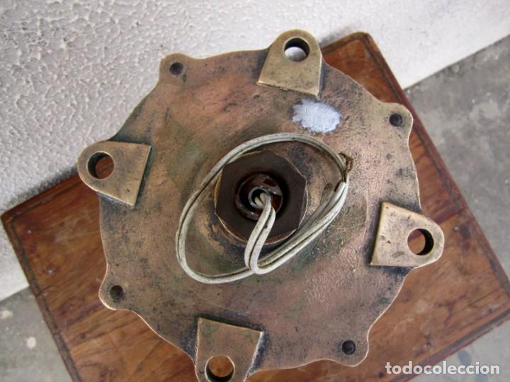 Antig&uuml;edades: Raro Farol de barco de bronce - Foto 6