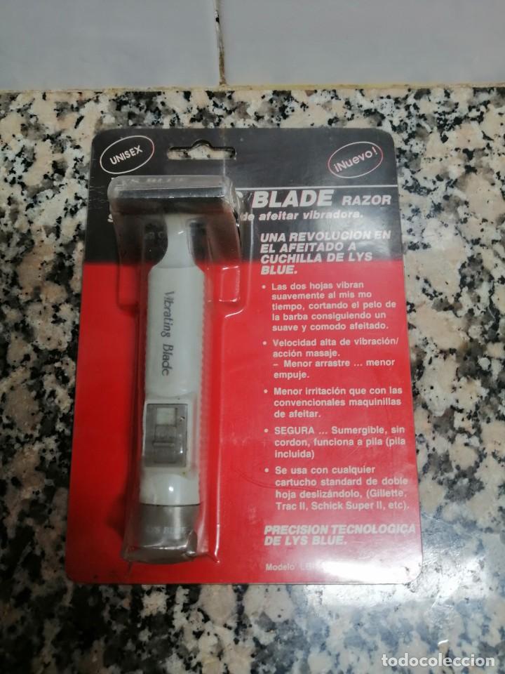 Antig&uuml;edades: MAQUINA DE AFEITAR VIBRATING BLADE RAZON - Foto 2