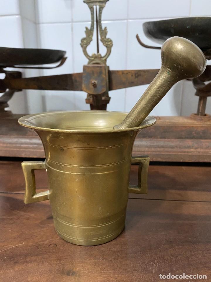 Antig&uuml;edades: Almirez antiguo de bronce - Foto 2