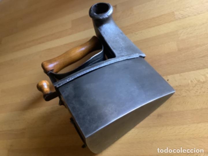 Antig&uuml;edades: plancha de chimenea Mondrag&oacute;n del n&uacute;mero seis - Foto 4