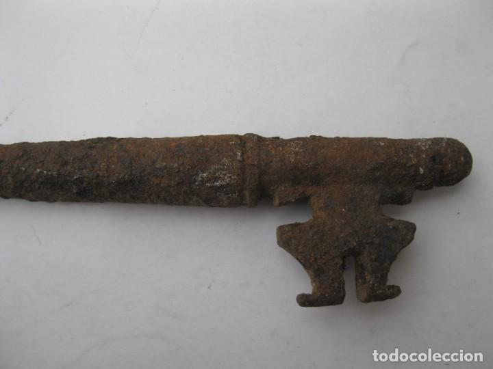 Antig&uuml;edades: ANTIGUA LLAVE DE HIERRO. - Foto 4