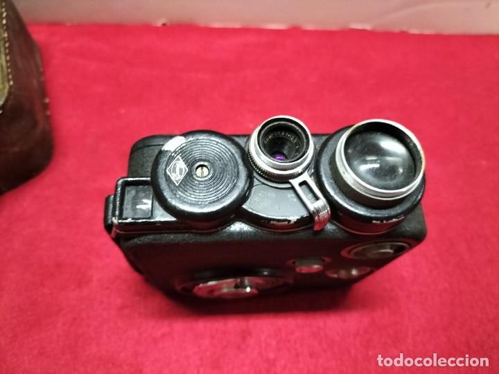 Antig&uuml;edades: C&aacute;mara Eumig C3 de 8mm Vintage - Foto 1