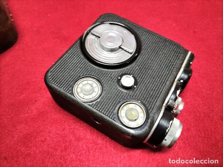 Antig&uuml;edades: C&aacute;mara Eumig C3 de 8mm Vintage - Foto 4