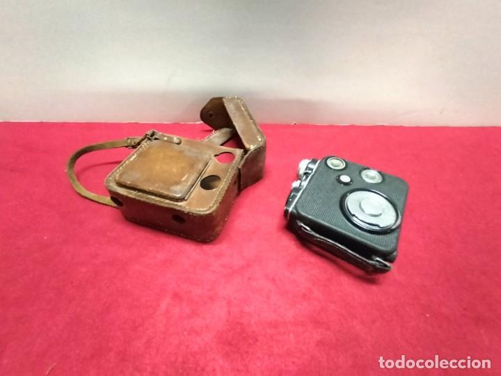 Antig&uuml;edades: C&aacute;mara Eumig C3 de 8mm Vintage - Foto 7